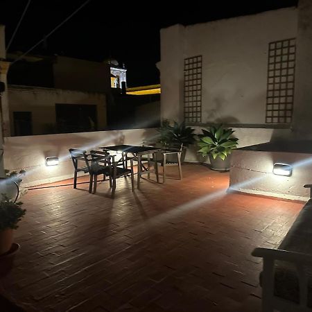 Apartment In Old Town With Roof Terrace And Fibre, タリファ エクステリア 写真