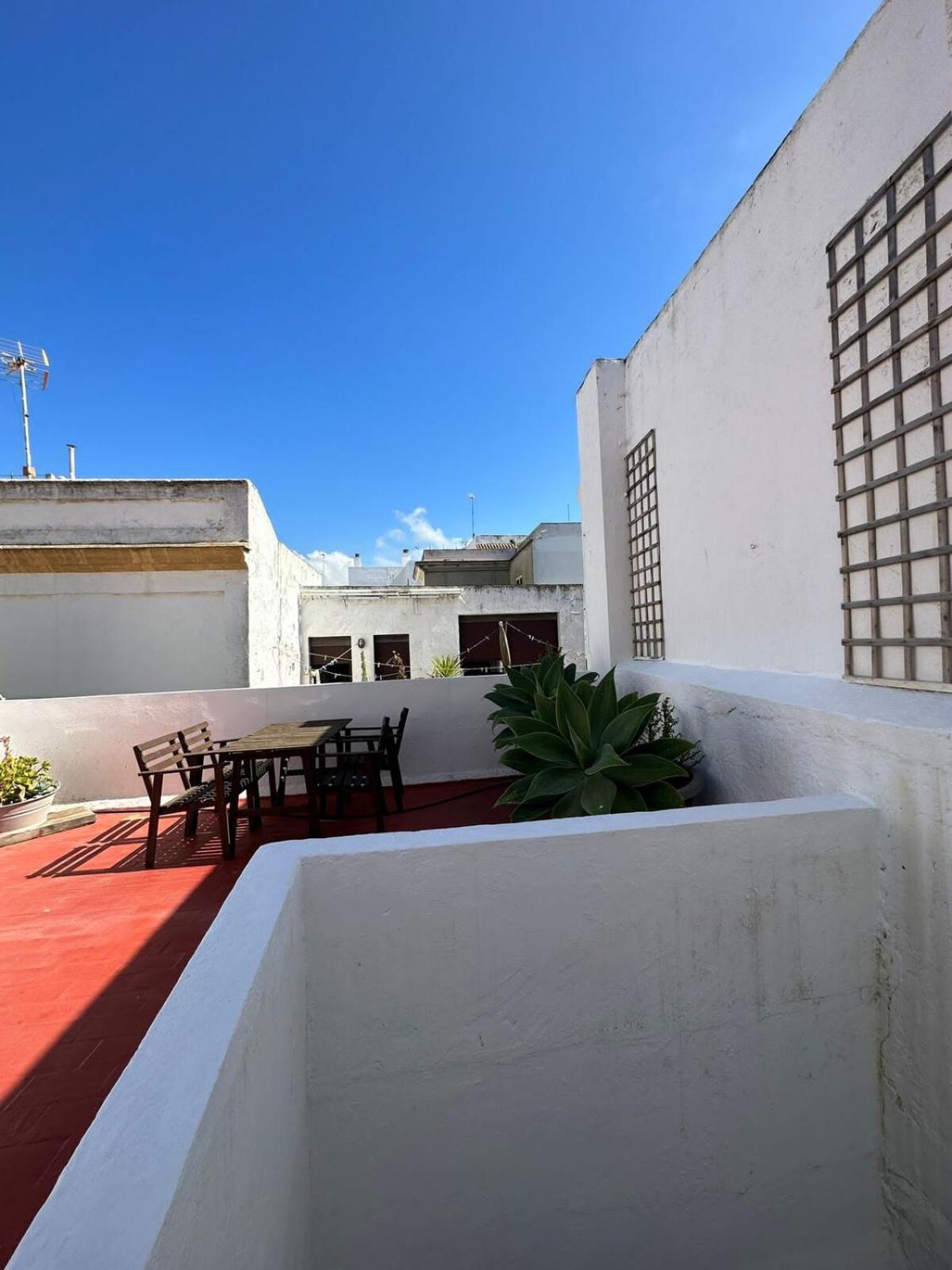 Apartment In Old Town With Roof Terrace And Fibre, タリファ エクステリア 写真