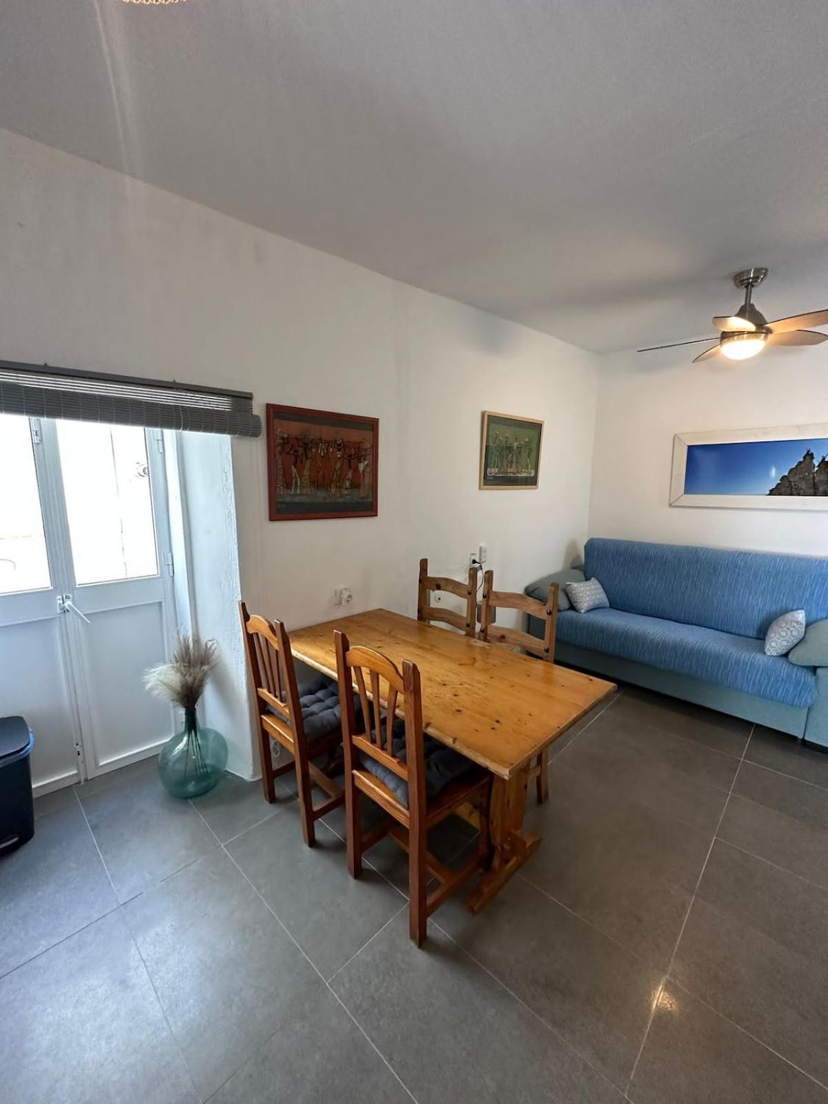 Apartment In Old Town With Roof Terrace And Fibre, タリファ エクステリア 写真